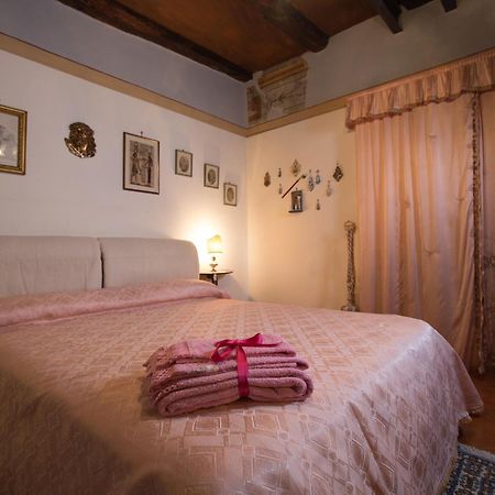 La Via Dei Presepi Bed & Breakfast Naples Exterior photo